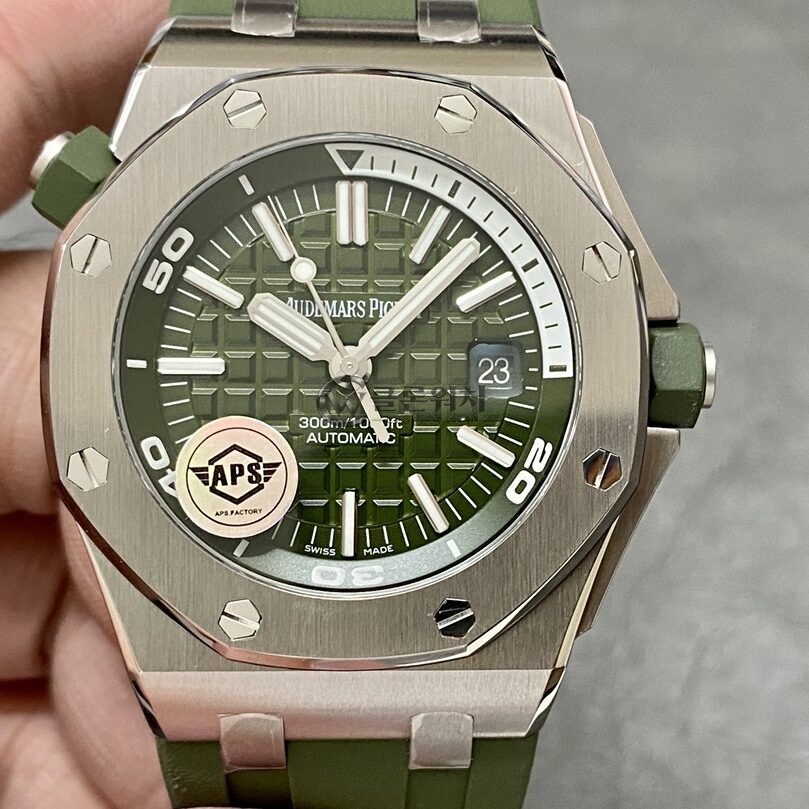 APS 공장 최고퀄 오데마피게 로얄오크 오프쇼어 15710 그린 다이얼 316L Steel Bezel&Case 러버밴드 3120 무브먼트 42mm