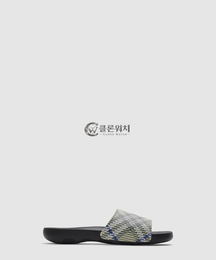 버버리 다이브 슬라이드 확인 81024191