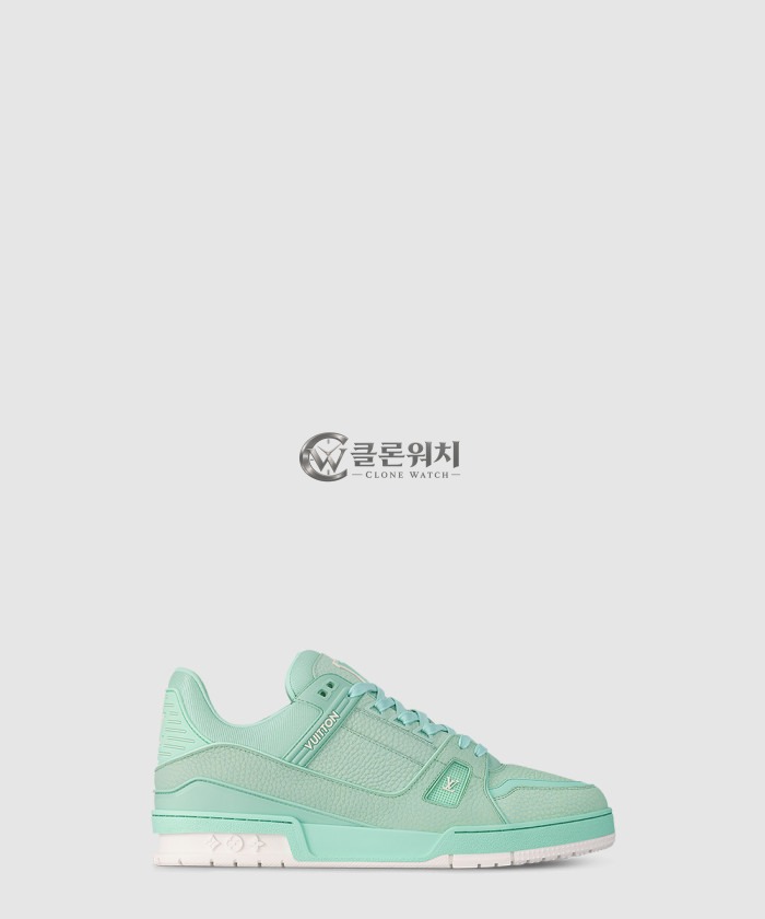 루이비통 트레이너 스니커즈 1ACQ7Z
