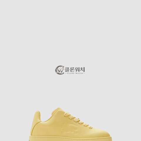 Burberry Leather Box Sneakers 80833901