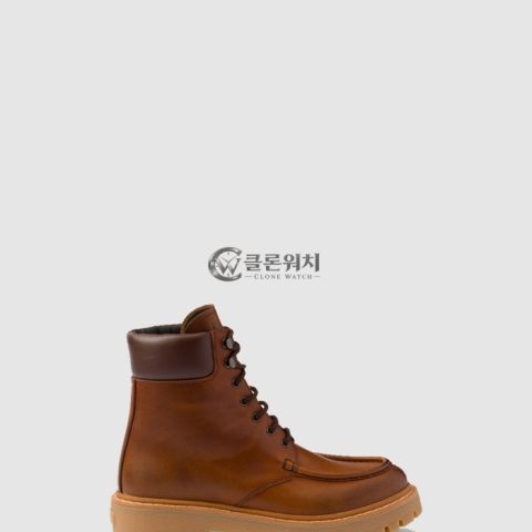 프라다 가죽 레이스업 부츠 1T803N