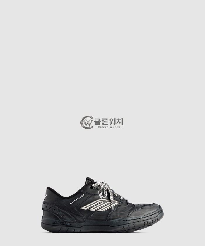 Balenciaga Hamptons One Out Sneakers 841763