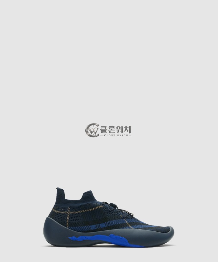 버버리 체크 니트 넵튠 스니커즈 81010321