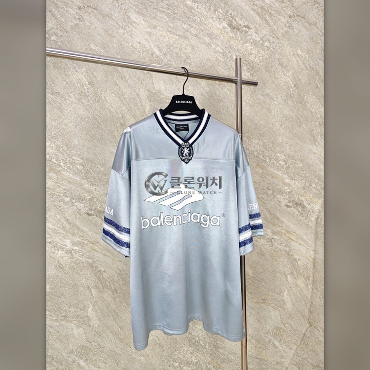발렌시아가 26SS 3B Football 글로시 반팔 티셔츠 그레이