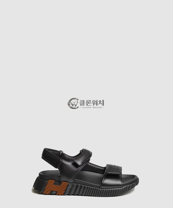 에르메스 Junior 샌들