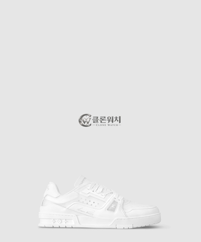 루이비통 트레이너 스니커즈 1AD71X