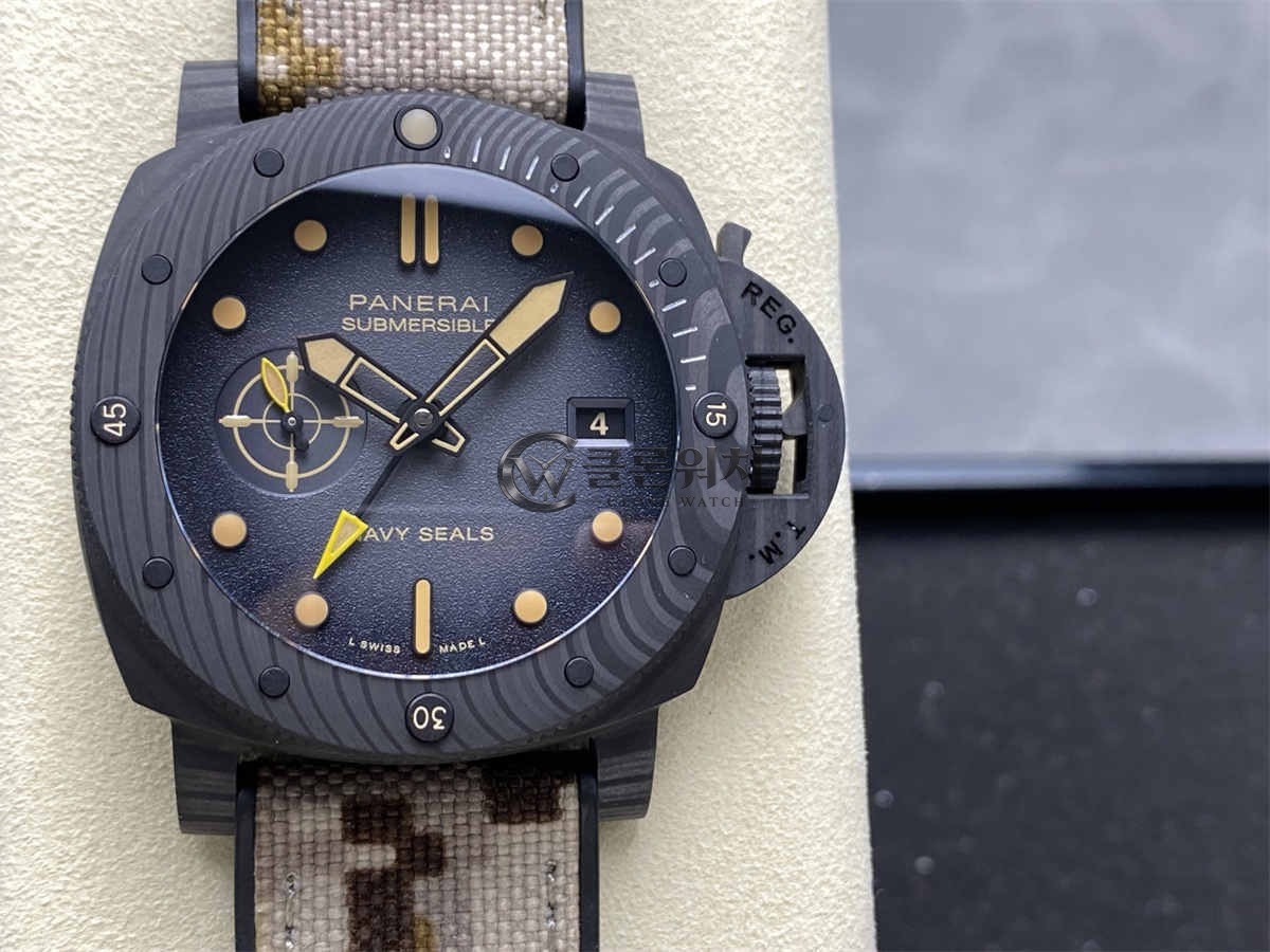 VS 공장 파네라이 PAM1513 섭머저블 네이비 씰 44mm 카보테크 밀리터리 데저트 에디션 레플리카