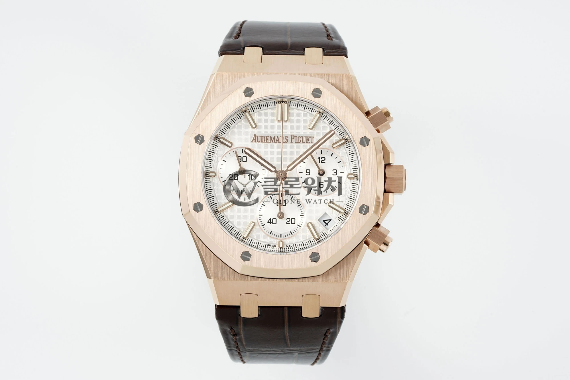 AP Royal Oak Chrono 26240 RG DDF 1:1 Best Edition White Dial on Brown Leather Strap DD4401 Super Clone Weight (SW Dial)