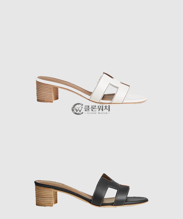 Hermes Oasis sandals