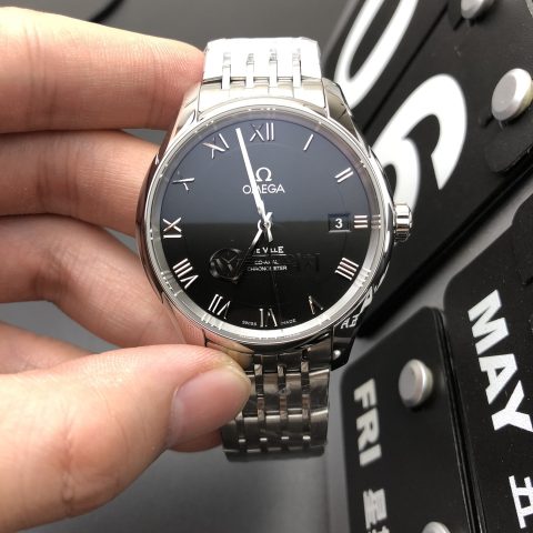 VS 공장 오메가 드 빌 프레스티지 39.5mm 블랙 다이얼 (424.10.40.20.01.001) – 1:1 슈퍼클론 단동 DD2500 무브먼트
