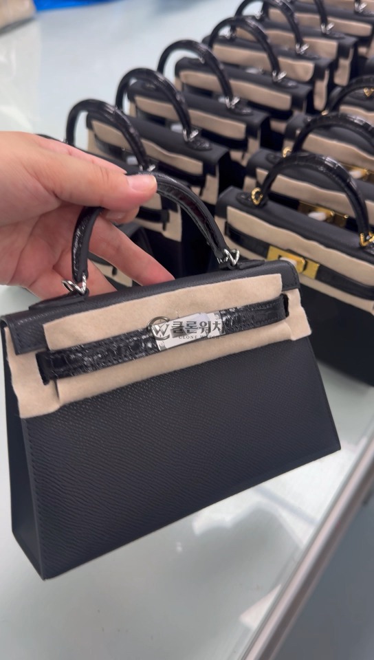 Fully Handcrafted Hermes Mini Kelly Crocodile Leather Palladium Hardware