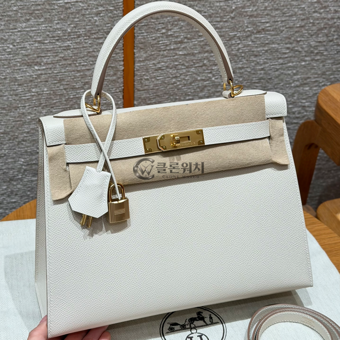 Top-Quality Hermès Kelly 28 Craie Epsom Leather, Gold Hardware, Fully Handcrafted