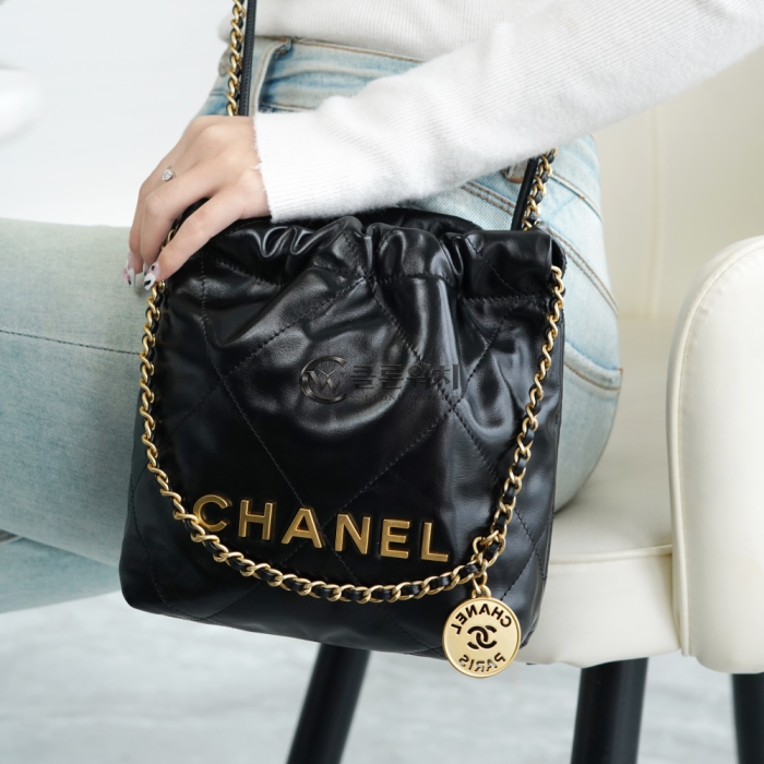 Top Quality Panda Shop Chanel Gabrielle Hobo Large Black Bag A91810