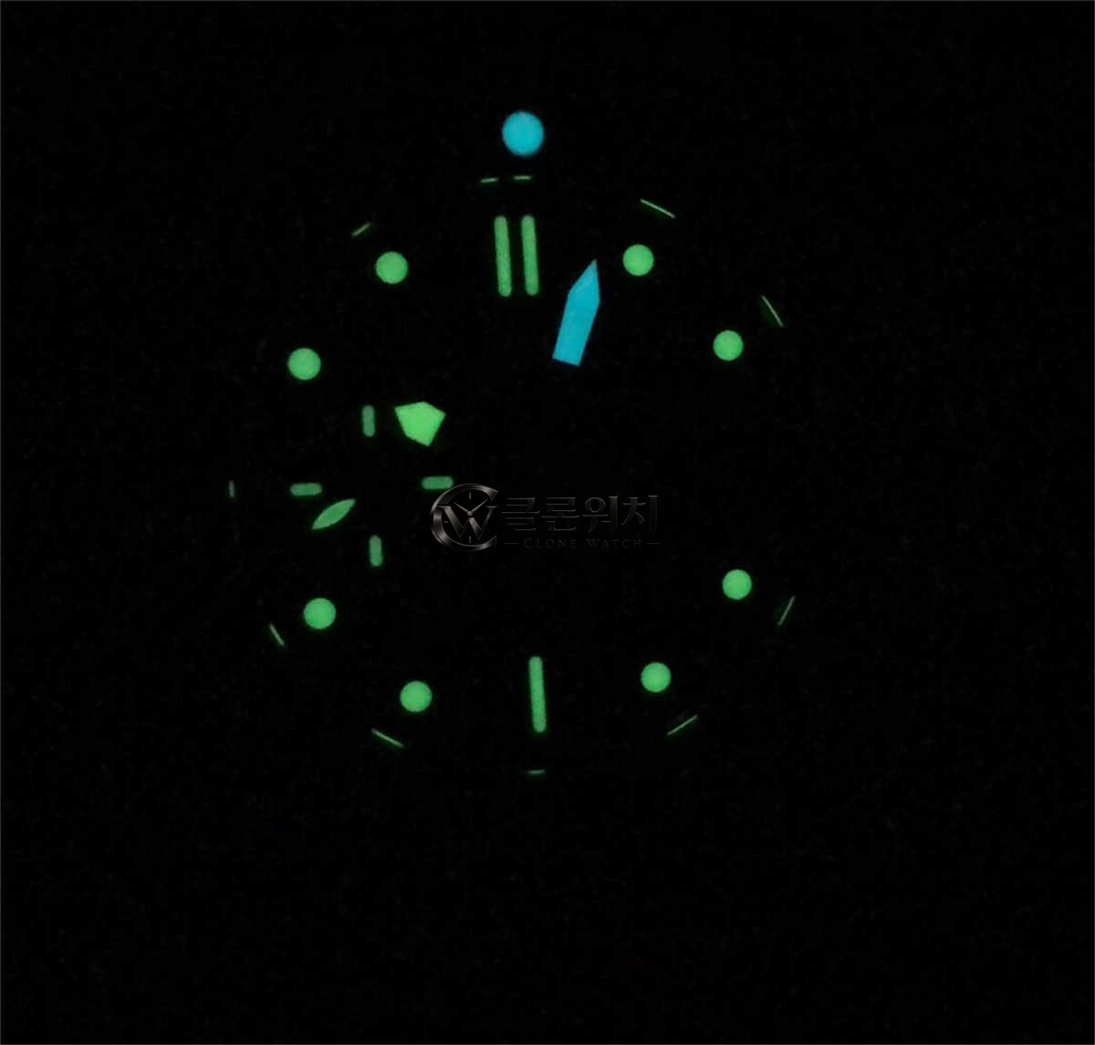 VSF PAM1209 – 42mm Submersible “Small Blue” Replica with Ceramic Bezel - Image 2