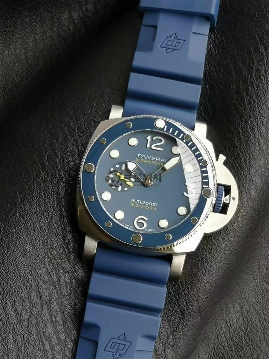 VS 공장 파네라이 PAM1676 44mm 서브머저블 마이크 혼 리미티드 에디션 레플리카