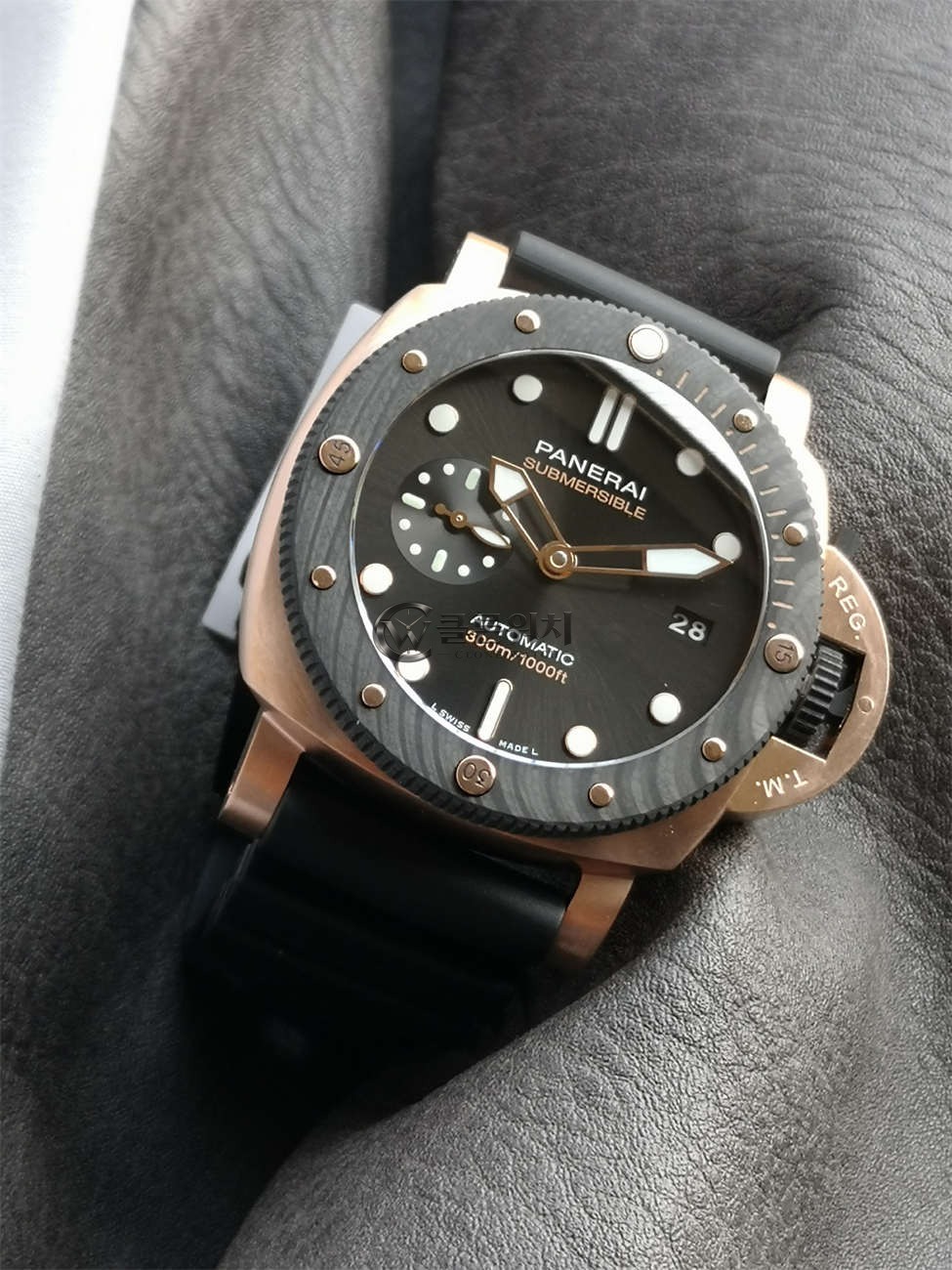 VS 공장 파네라이 PAM1070 레플리카 – Goldtech™ & Carbotech™ 서브머저블