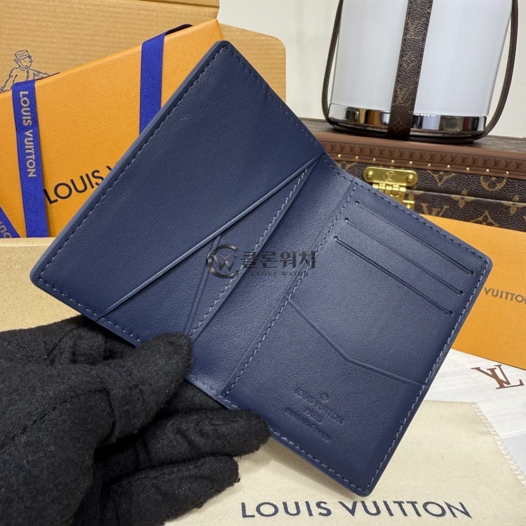 Louis Vuitton Pocket Organizer M14915