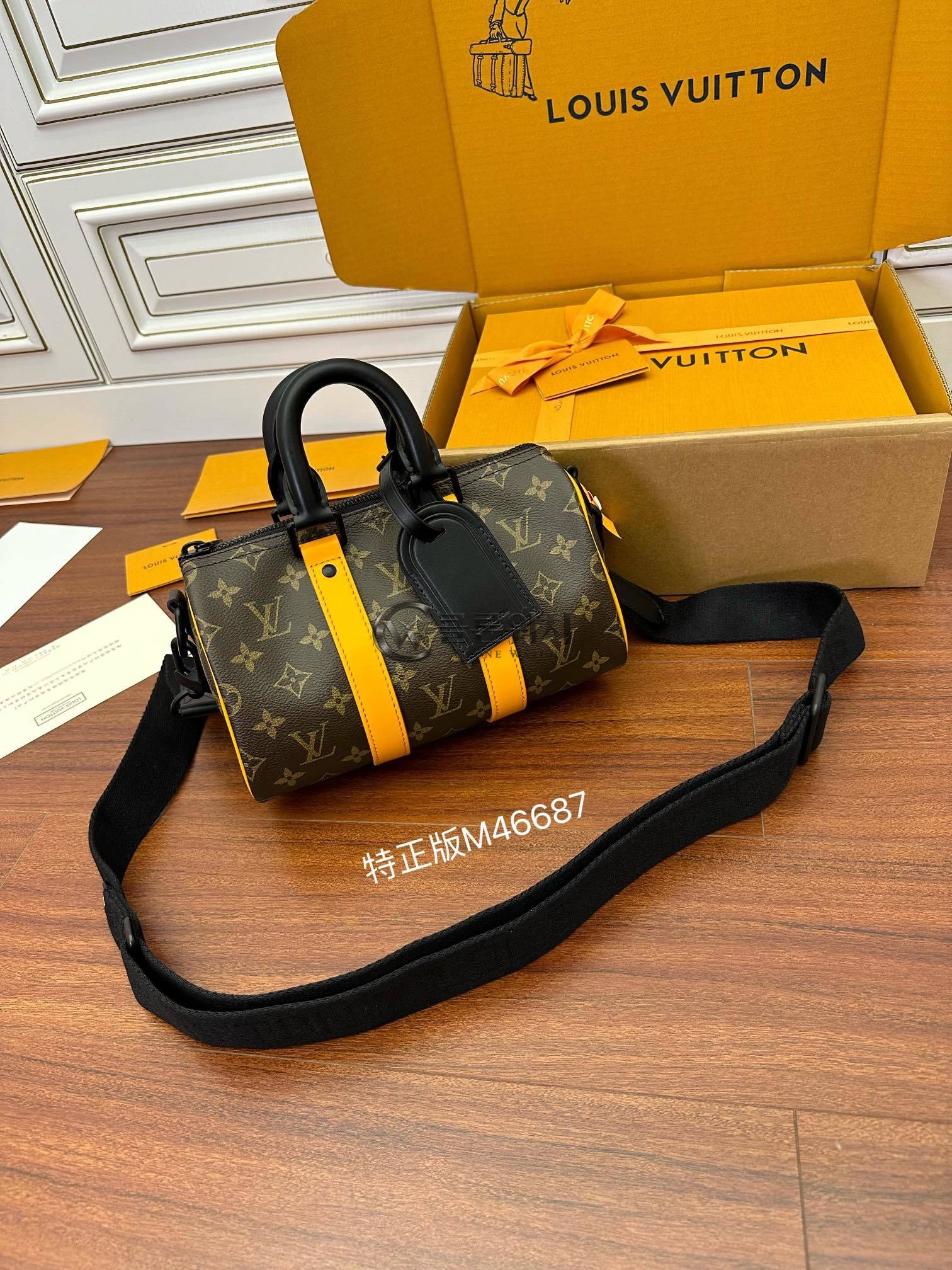 루이비통 Louis Vuitton Speedy Bandoulière 20 Monogram Canvas