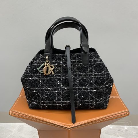 디올 Dior Toujours Bag in Black Tweed