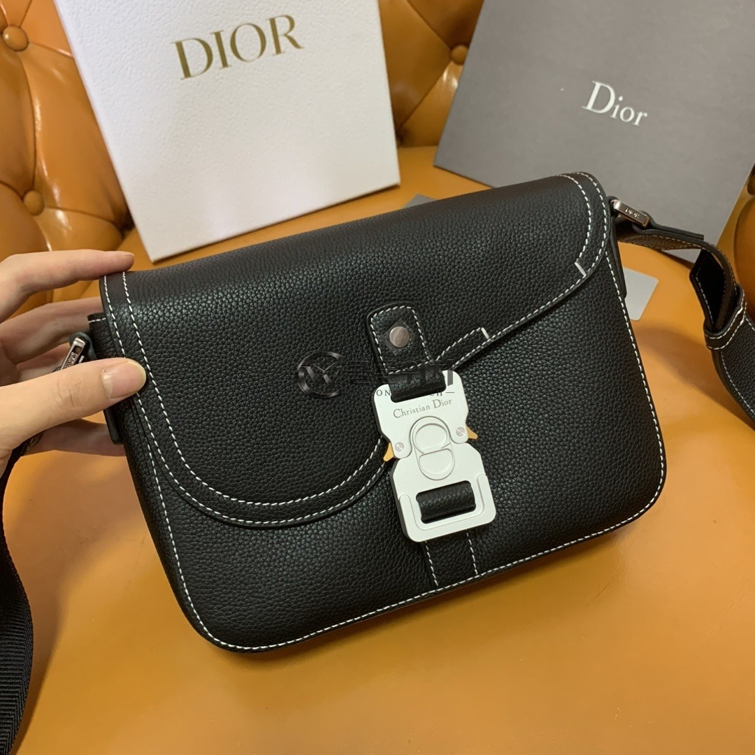 디올 Dior Mini Saddle Messenger Bag with Flap in Black Grained Calfskin