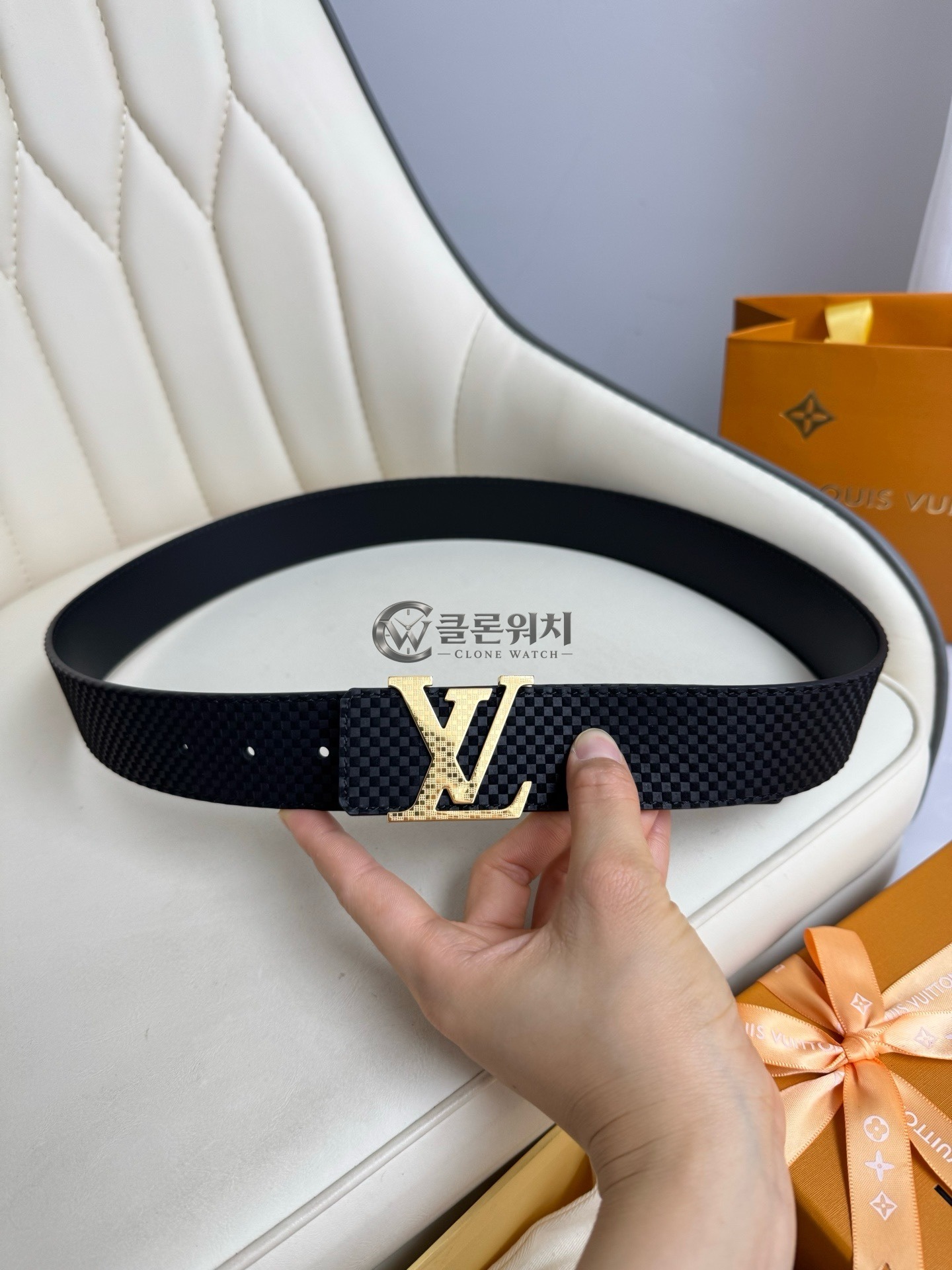 루이비통 다미에 그래파이트 캔버스 LV 이니셜 40mm 양면 벨트 블랙