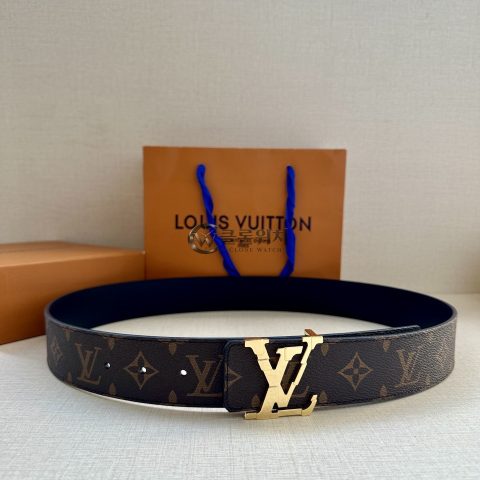 루이비통 LV 이니셜 모노그램 40mm 벨트 - 브라운