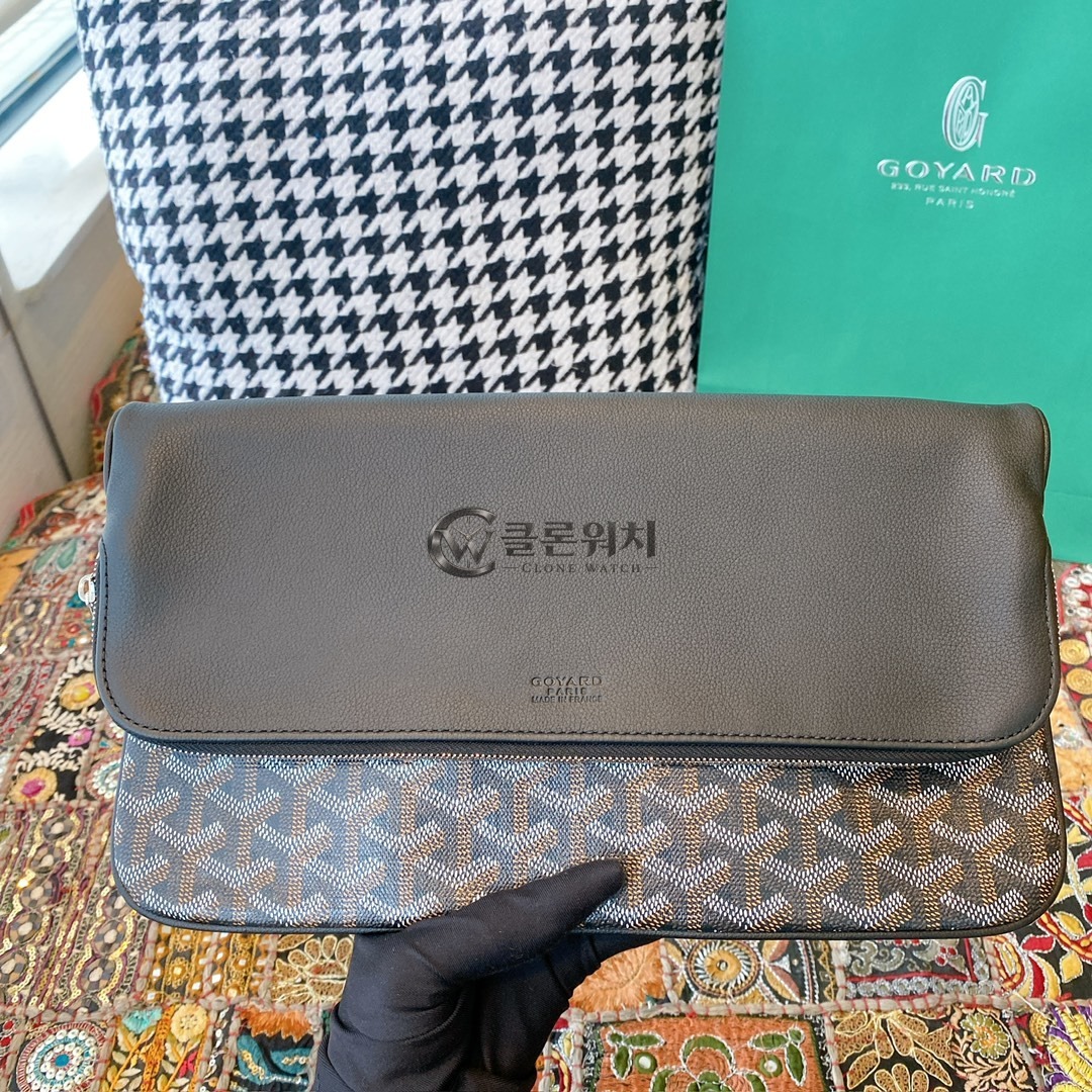 고야드 생트마리 GM 클러치 그레이
