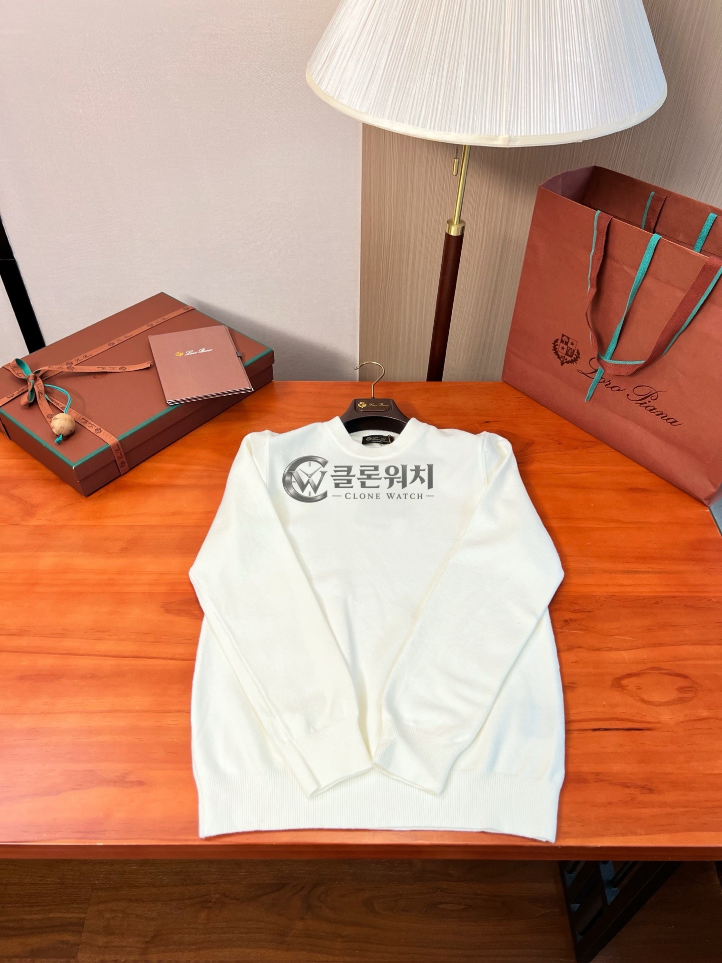 Loro Piana White Crewneck Sweater