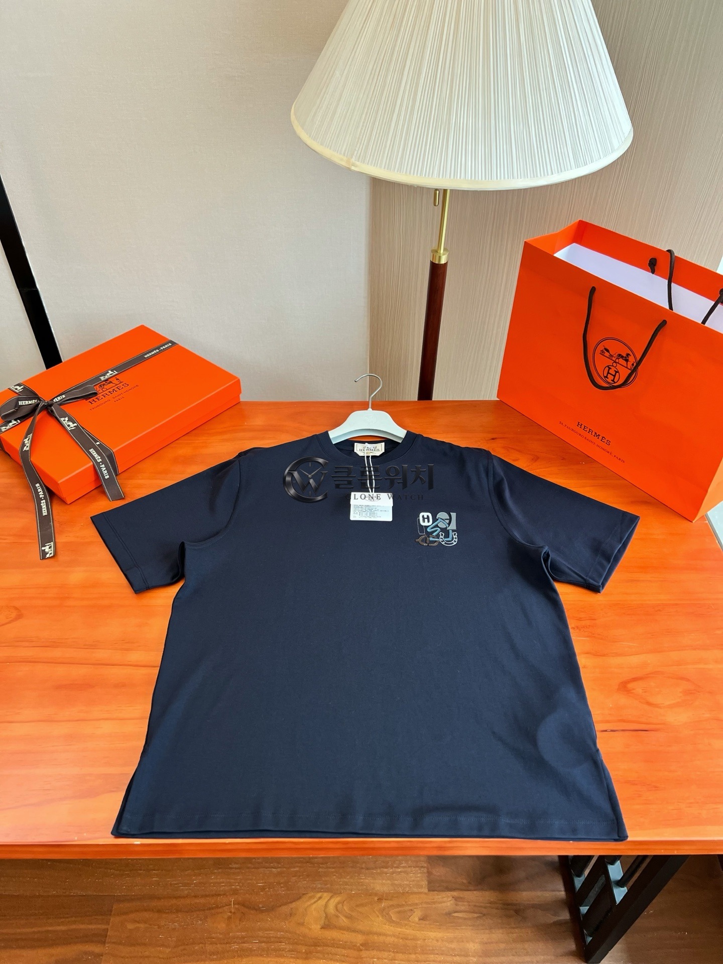 에르메스 Hermes "H" Embroidered T-Shirt - Navy Blue