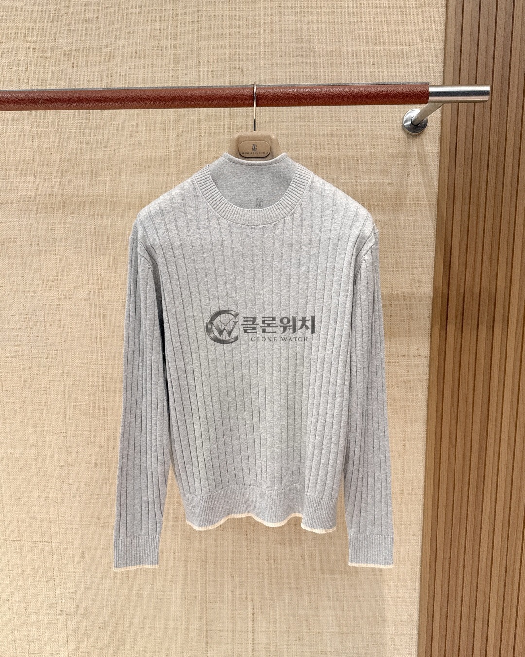 브루넬로 쿠치넬리 그레이 골지 니트 스웨터