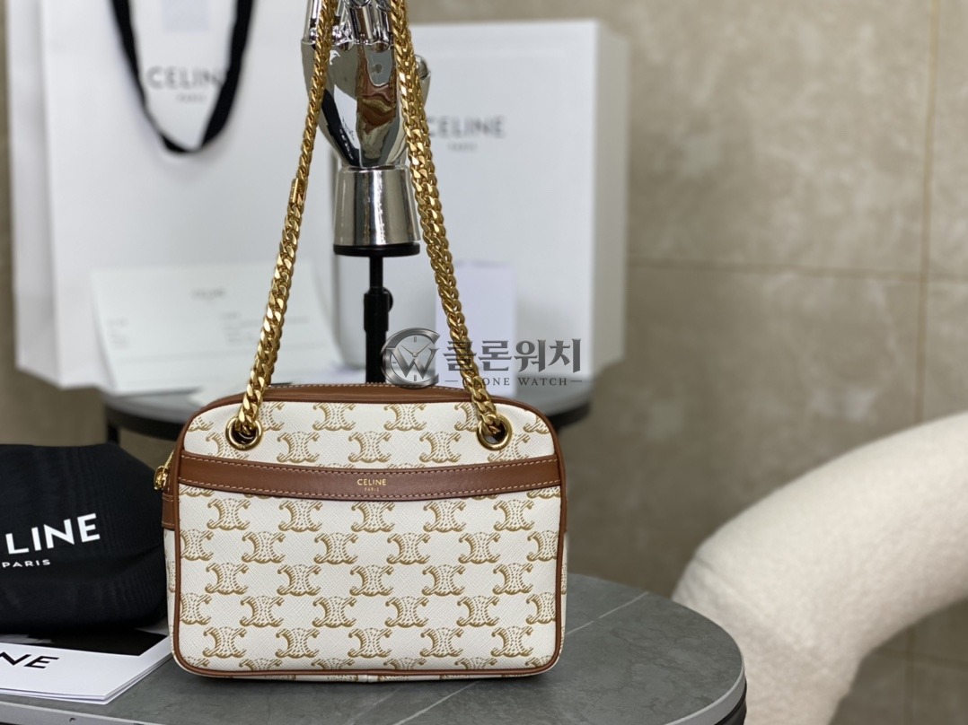 셀린느 CELINE Vintage Triomphe Macadam Canvas Shoulder Bag Beige and Brown