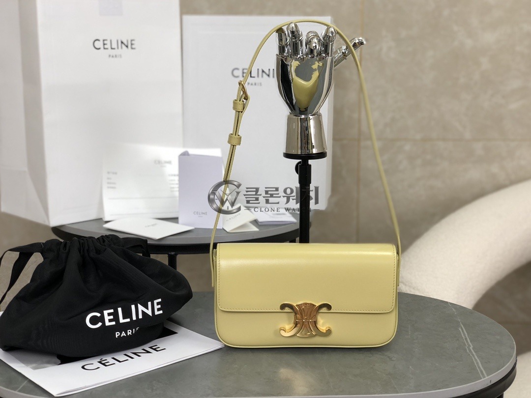 셀린느 CELINE Teen Triomphe Bag in Shiny Calfskin - Light Yellow